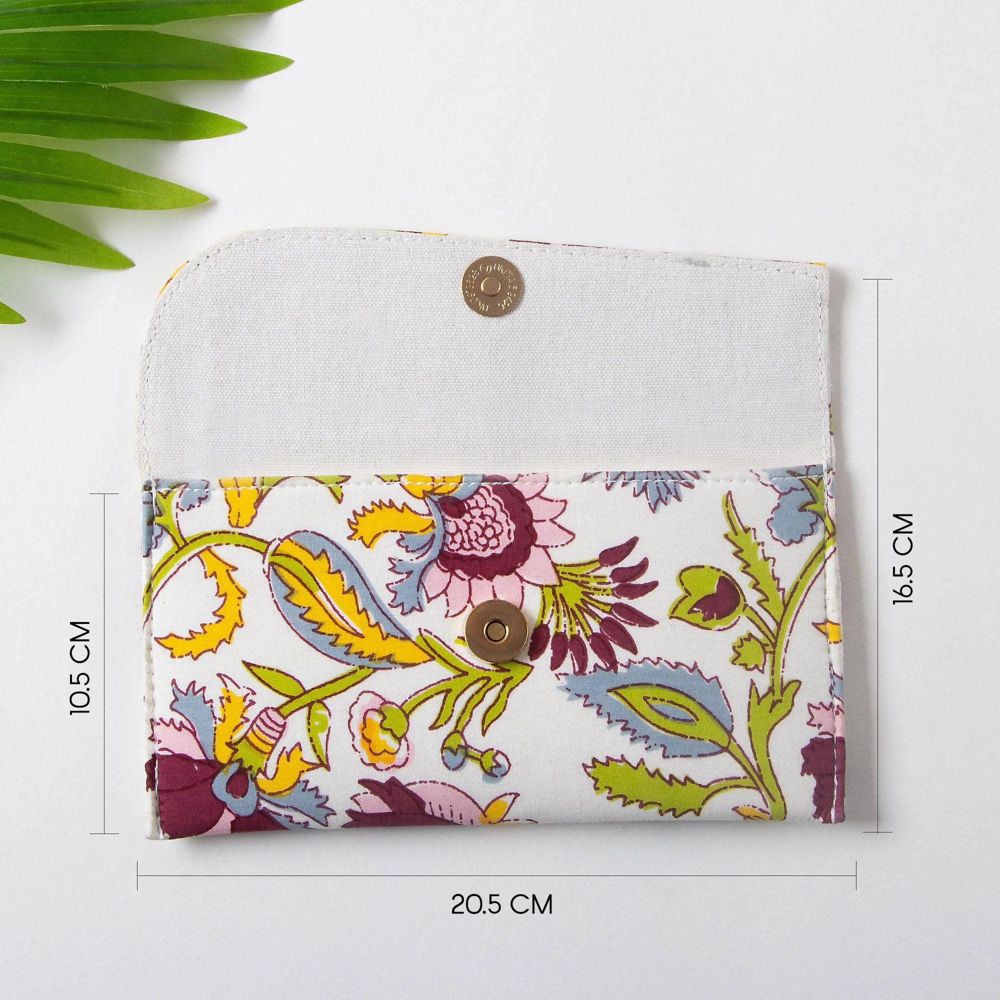 Beautiful Floral Print Clutch Purse For Ladies