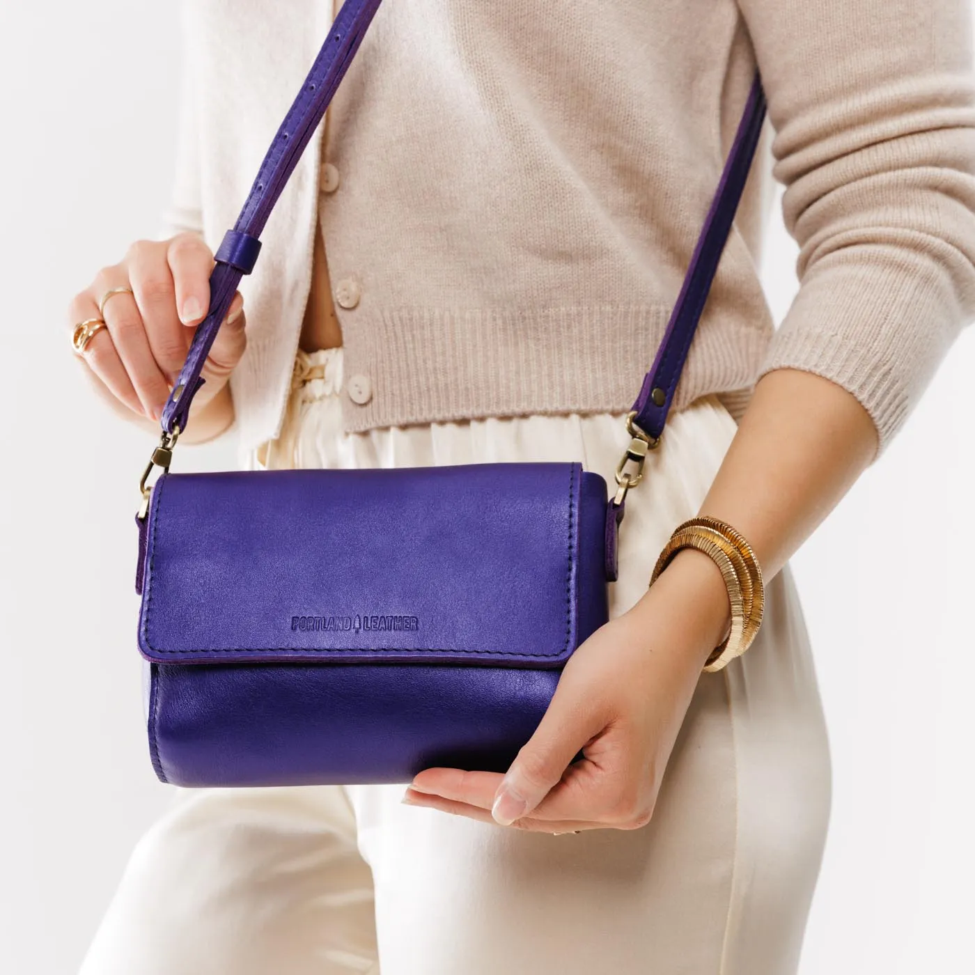 Metro Crossbody