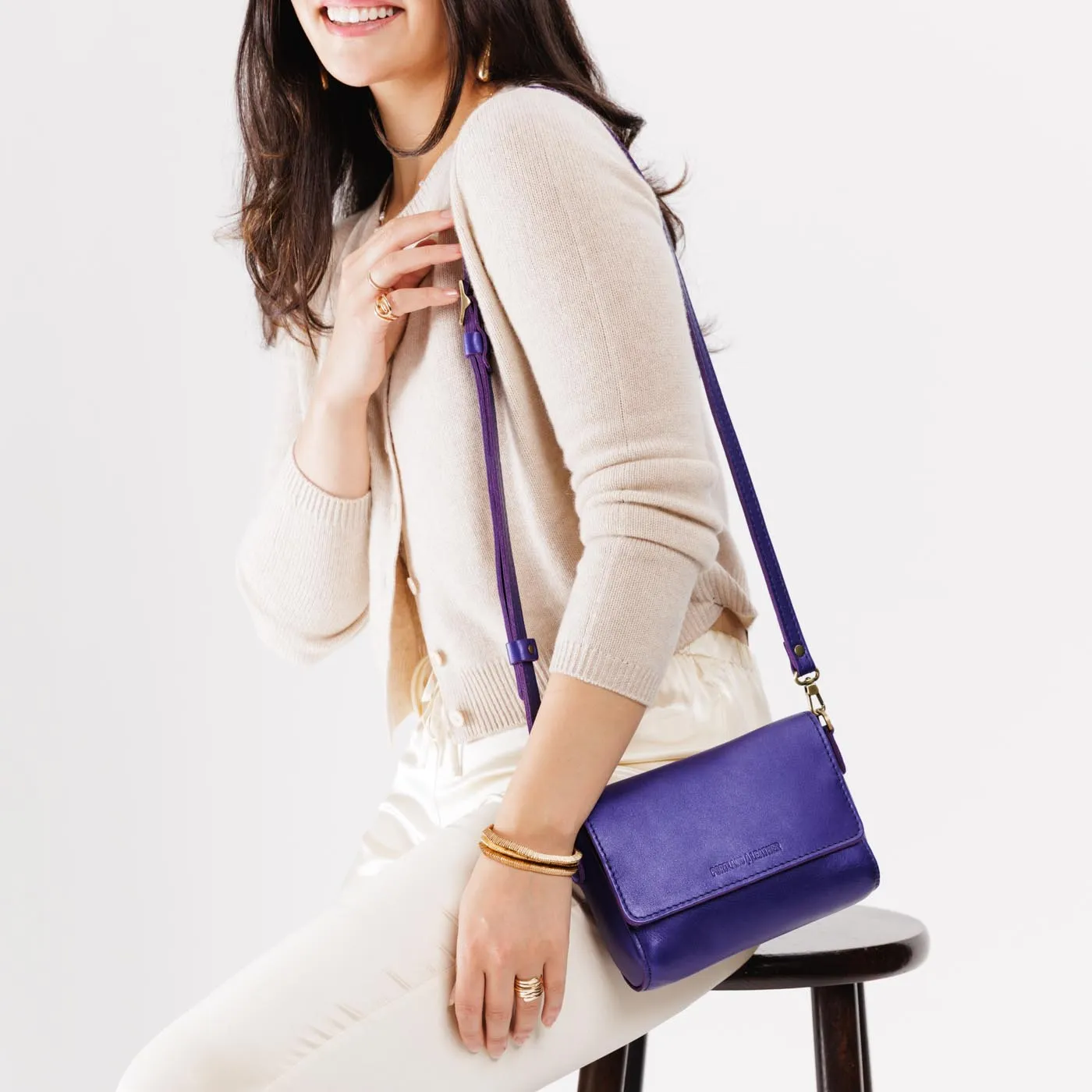 Metro Crossbody